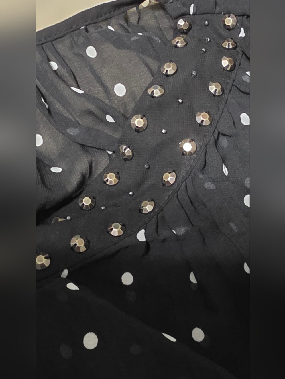 Woman Within Black White Polka Dot Studded V-Neck Pleated Bell Sleeves Size 4X - Picture 7 of 9